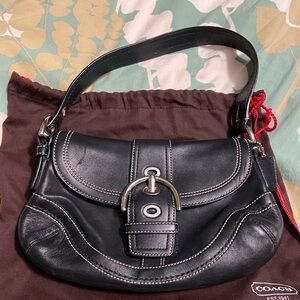 Y2K Coach Soho Black Leather Buckle Flap Shoulder Bag F10909 Contrast Stitch